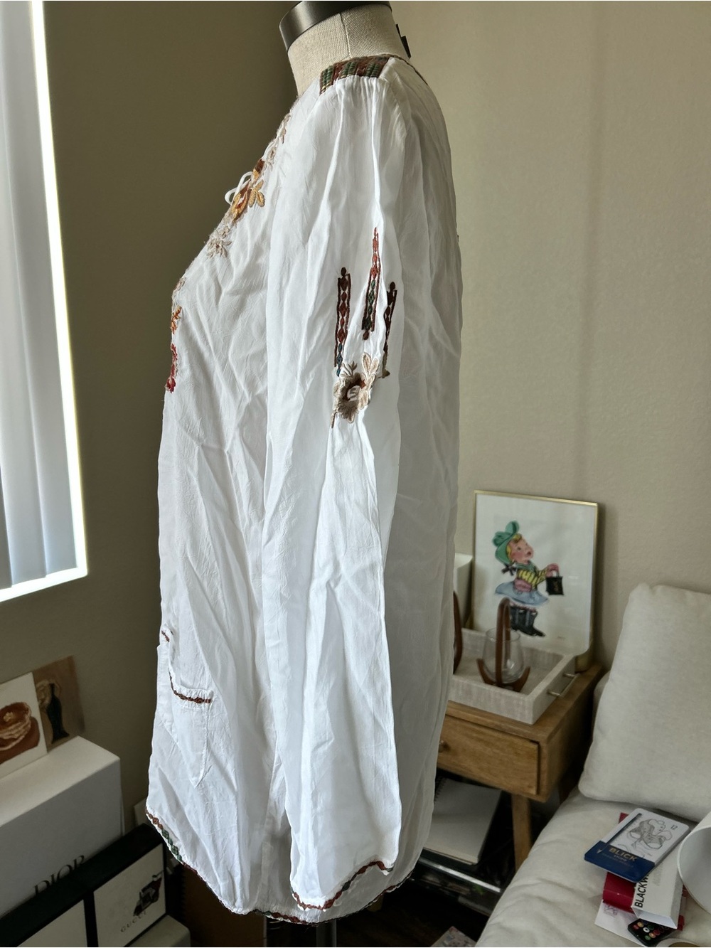 Johnny Was White Tunic with Multicolor Floral Embroidery - Picture 2 of 13